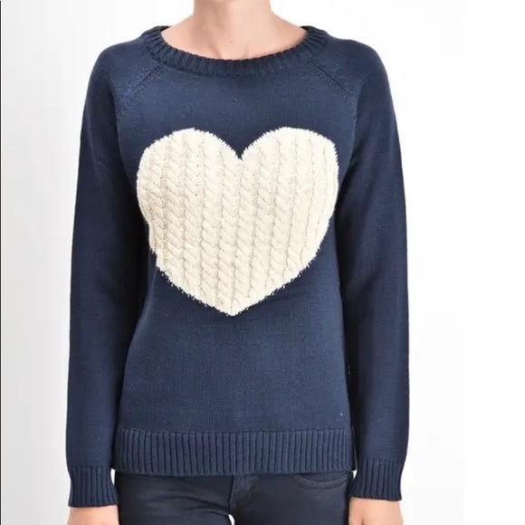 LAST‼️ Heart Sweater- Blue - Picture 2 of 9